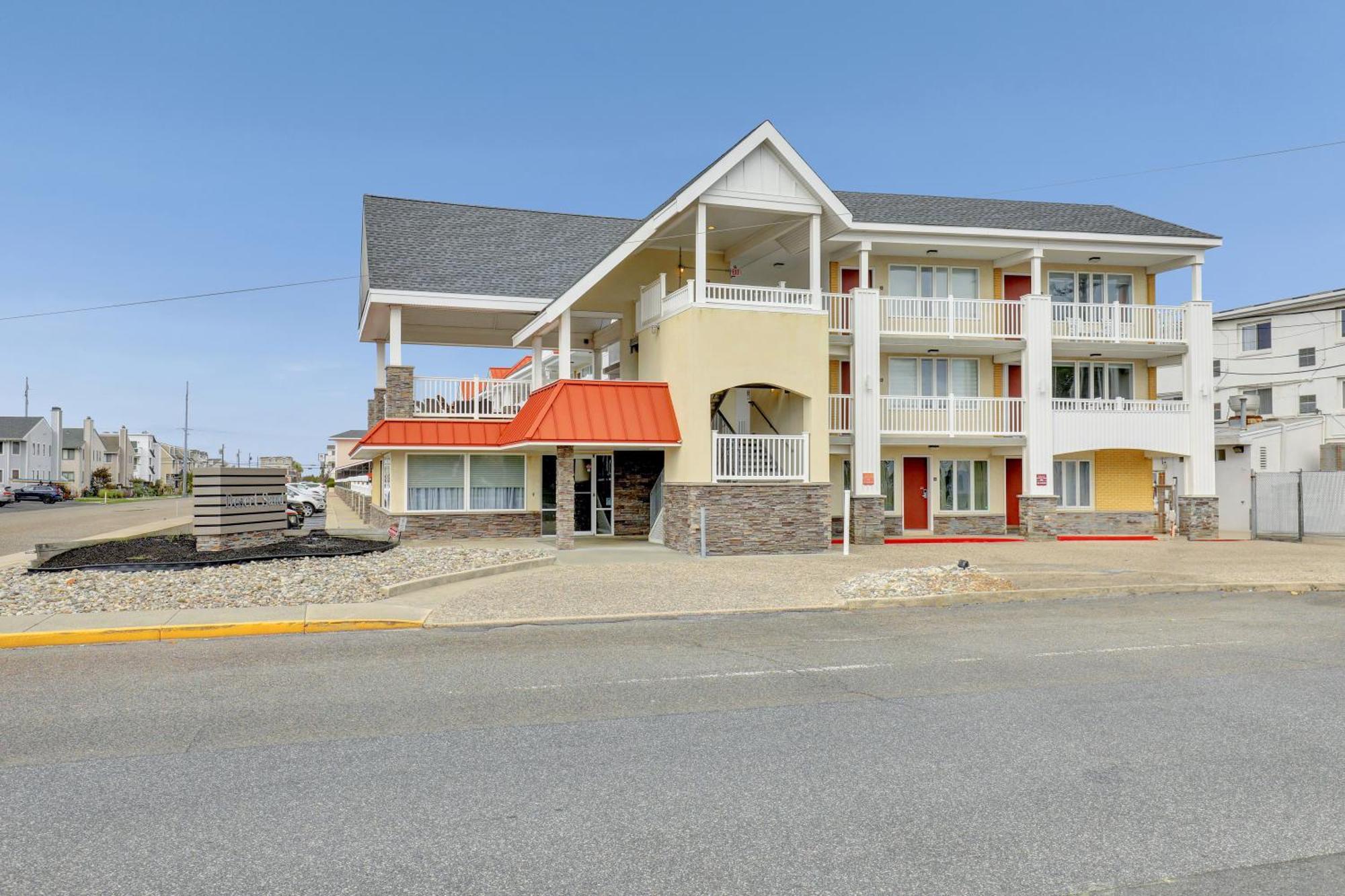 Desert Sand Resort Avalon Exterior photo